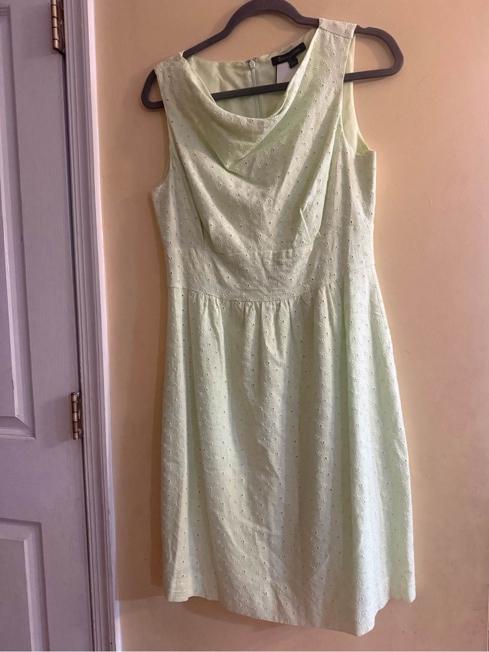 Brooks Brothers Pale Green Eyelet Midi Dress, size 8